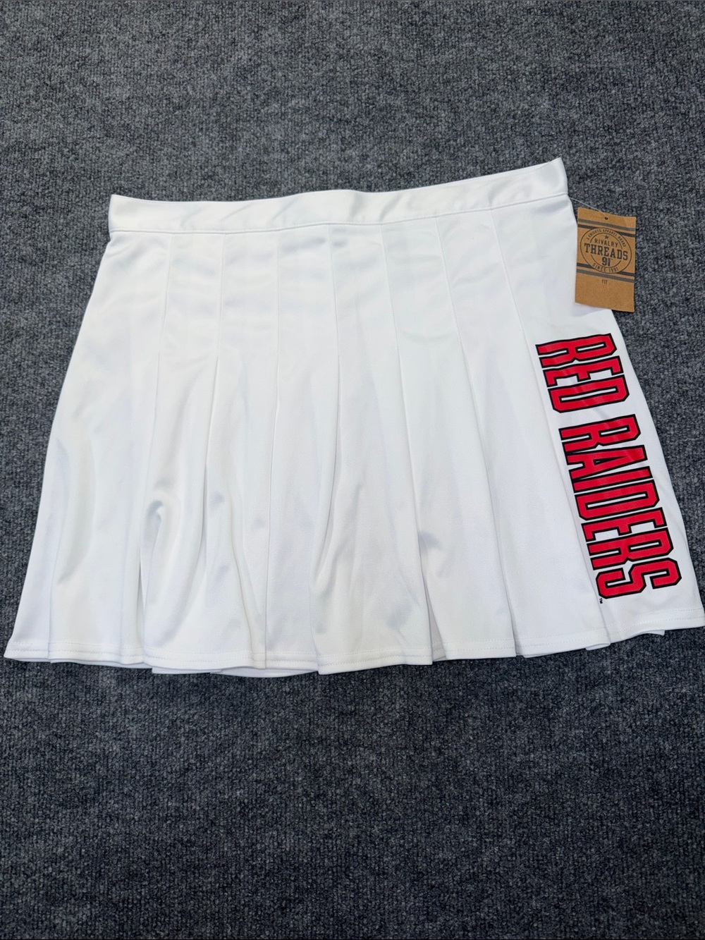 Rivalry Threads White Pleated Mini Skirt with Red Side Print